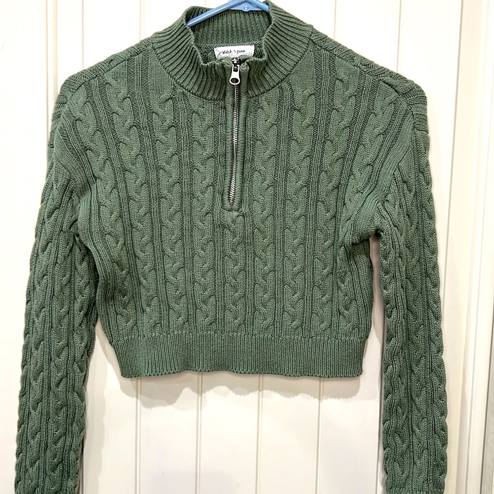 Women's Stitch & Pine Small Cable Knit Sweater Green Cropped 1/4 Zipper